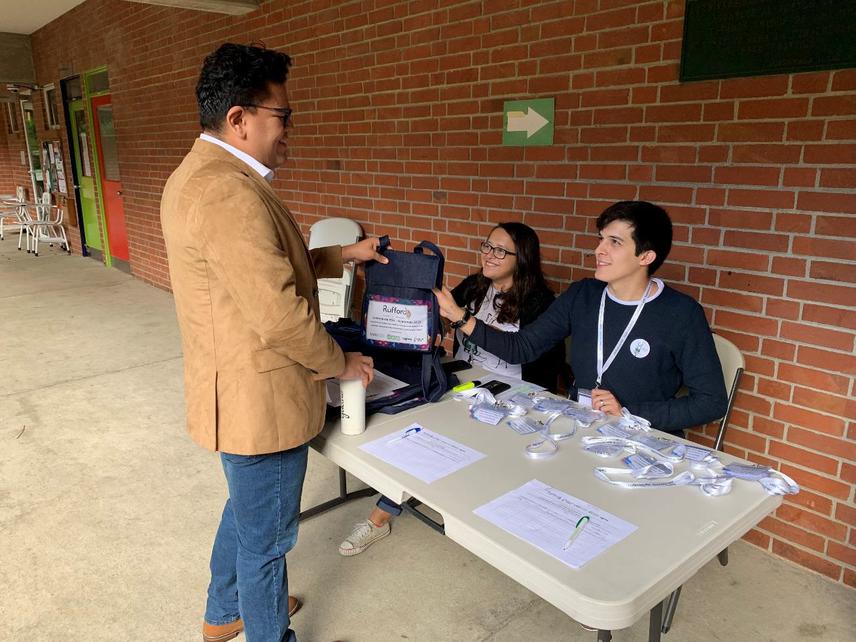 Registration of participants before the event (Guatemala, 2019).