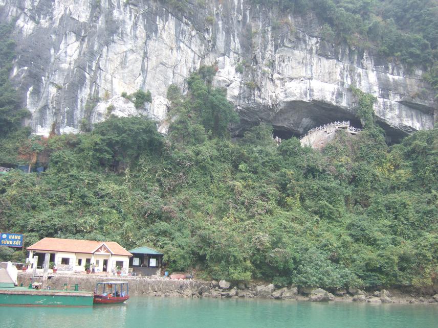 Sung Sot Cave.