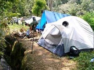 196.07.04tent.jpg
