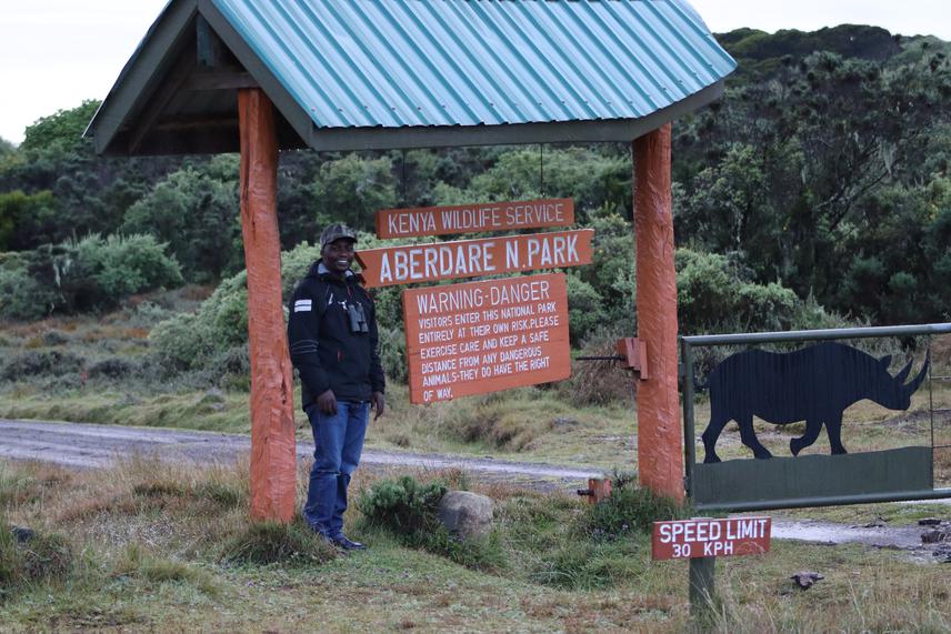 Recipient in one of the entrances to project site.