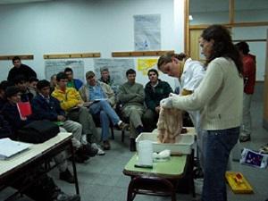 Hunter guides and park rangers sampling collection training