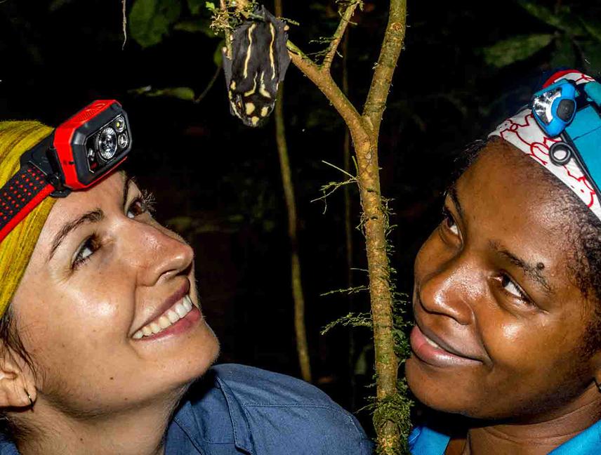 Esther and Laura observing a Panda bat (Glauconycteris superba). © Joxerra Aihartza.