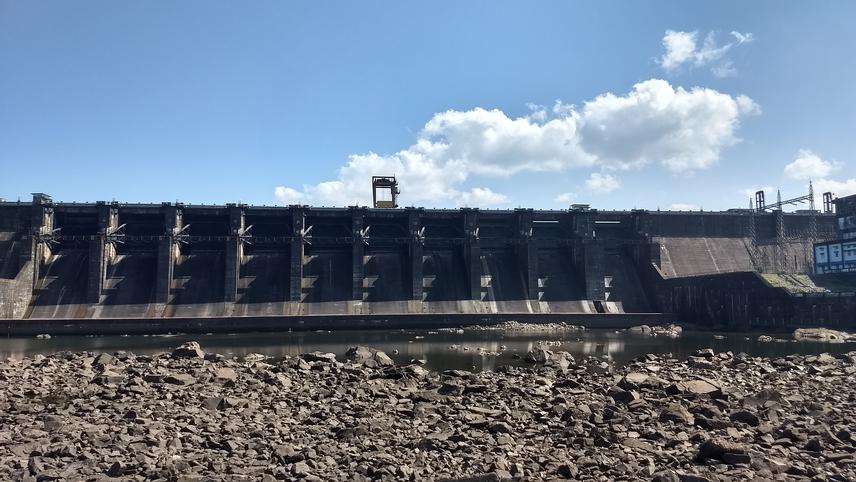 Hydropower dams drastically and irreversibly alter the flow and sediment regimes of rivers. Finding ways to mitigate the downstream effects of hydropower dams is crucial to managing rivers sustainably. © Shishir Rao.
