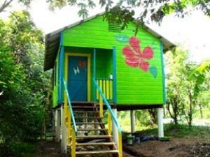 Frontal view of the Wishiwilly Centre.