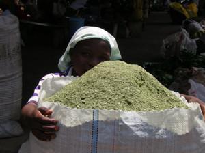 Dry pounded leaves of baobab commercialised  on local market.