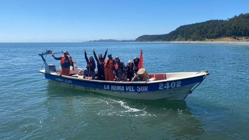 By-Watch team preparing for a monitoring survey in Caleta Llico, viewed from the pier. © Felipe Oyarzun